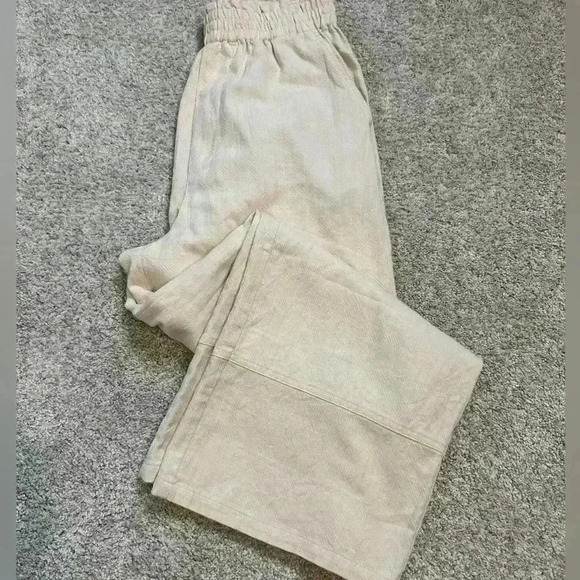 Gorgeous cream colored wide leg pants - Picture 3 of 3